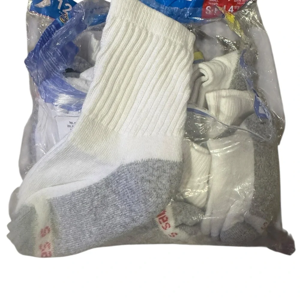 12 Youth White crew Socks - Small Size